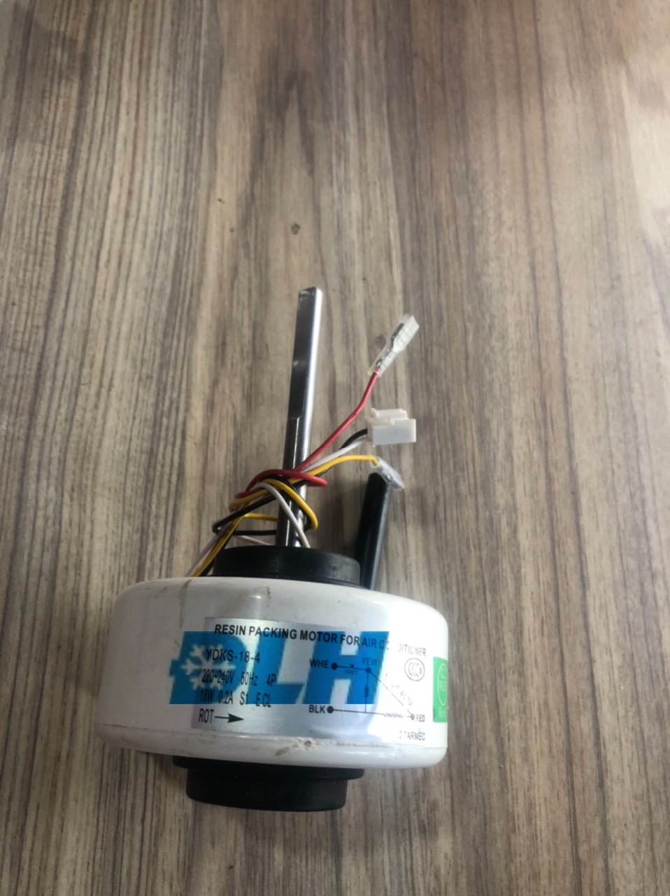 MOTO QUẠT ĐẦU LẠNH LG 18W