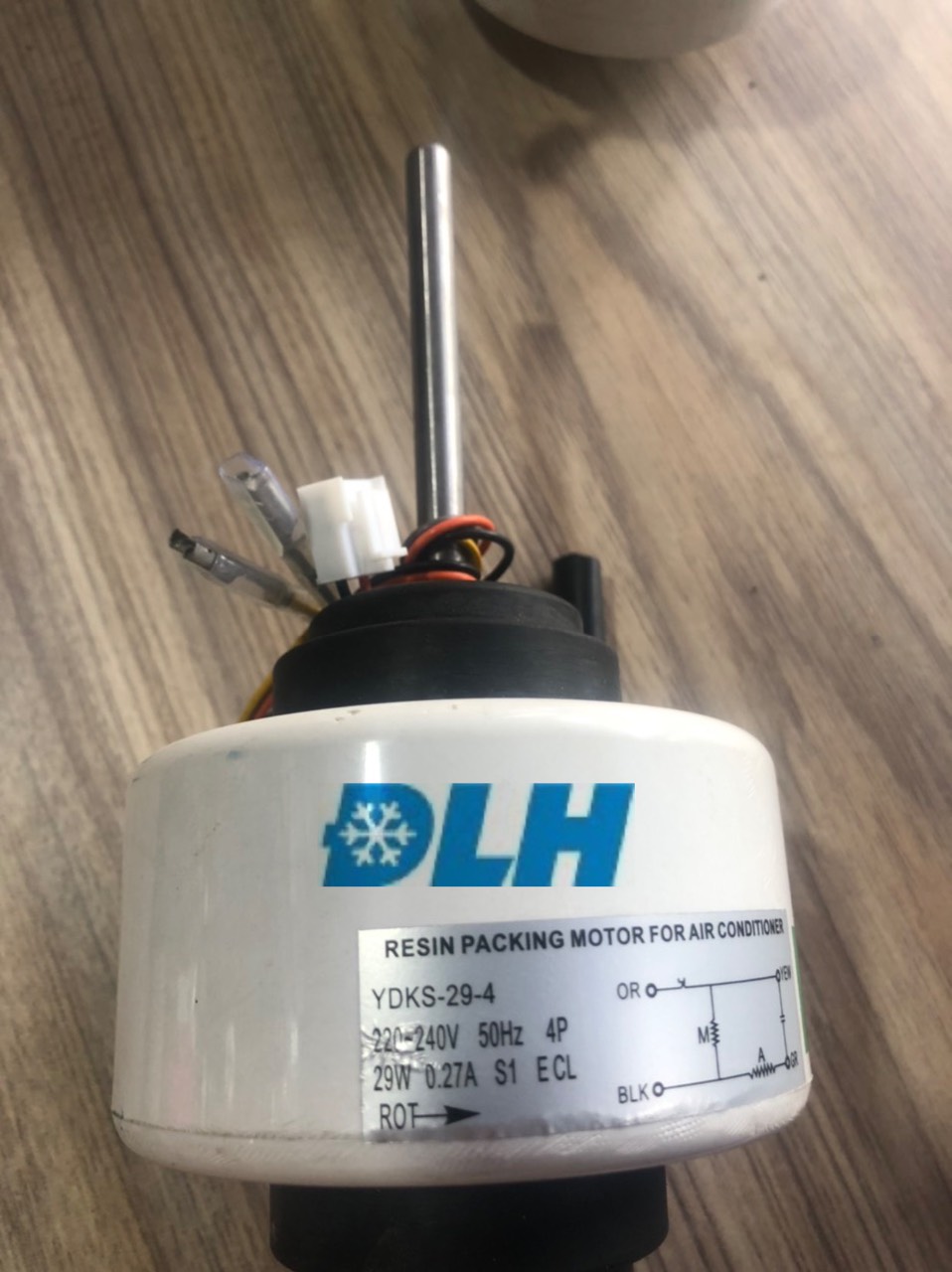 MOTO QUẠT ĐẦU LẠNH LG 28W