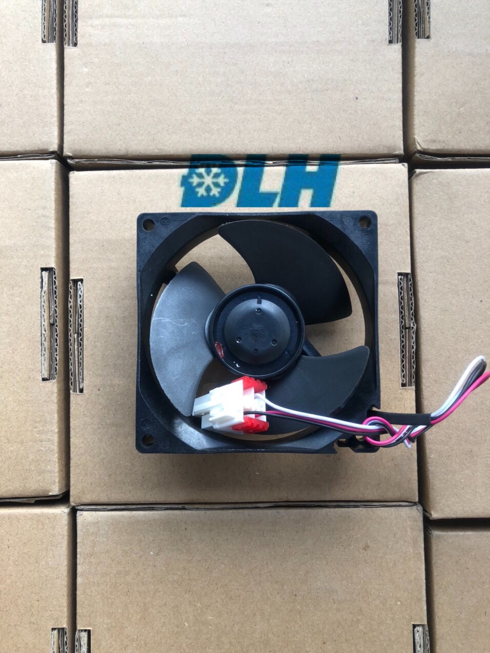 QUẠT TỦ LẠNH 9CM 3 DÂY
