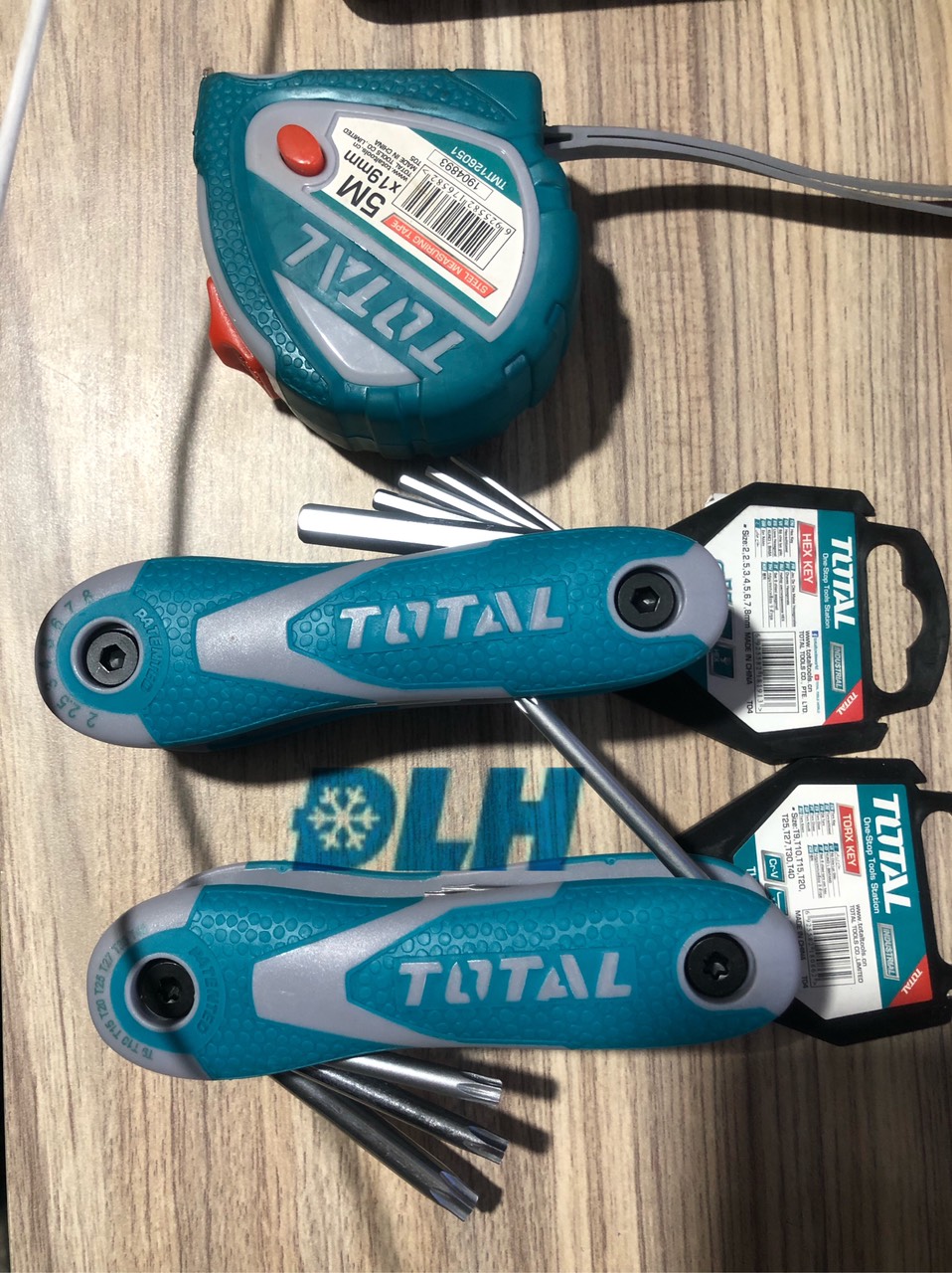 THƯỚC KÉO 5M TOTAL