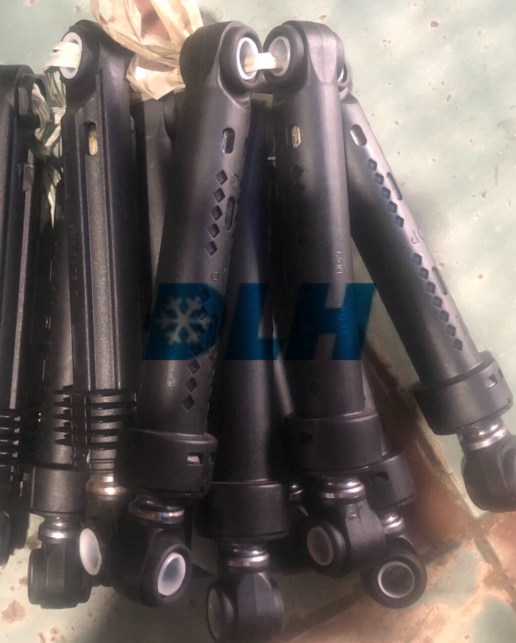 THỤT NHÚNG ĐA NĂNG CỬA NGANG 18,7CM